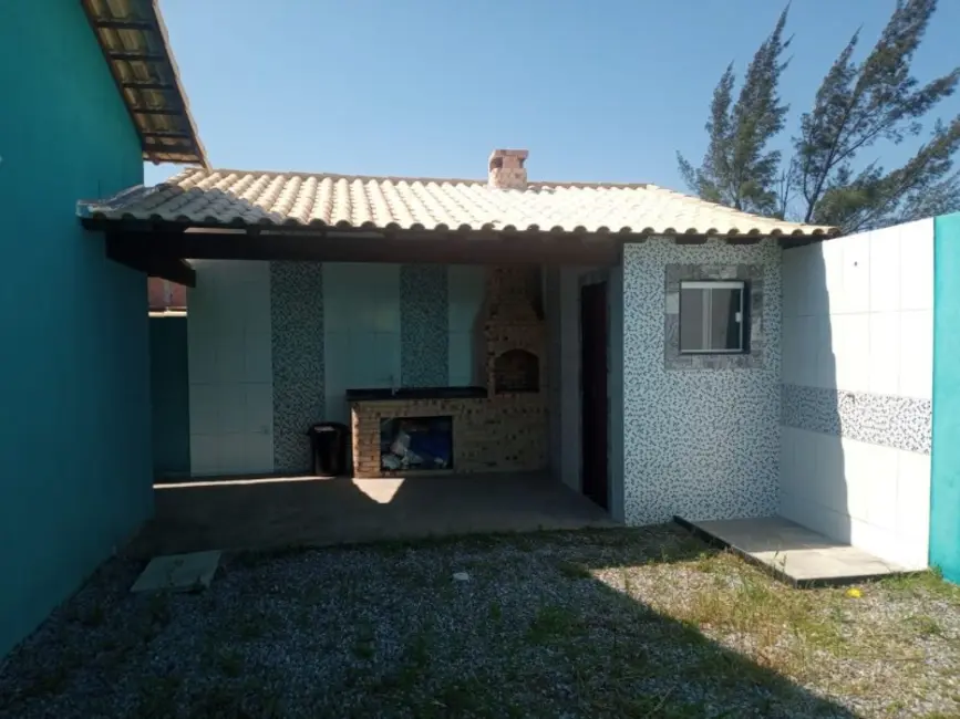 Foto 9 de Casa com 2 quartos à venda, 56m2 em Cabo Frio - RJ