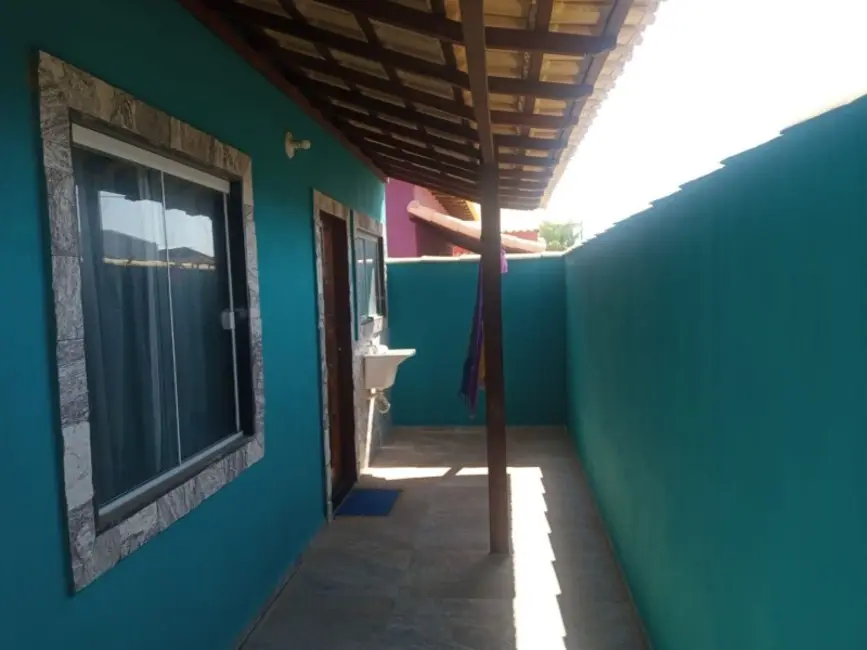 Foto 8 de Casa com 2 quartos à venda, 56m2 em Cabo Frio - RJ