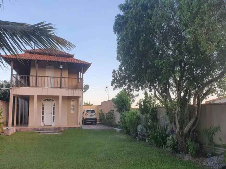 Foto 1 de Casa de Condomínio com 2 quartos à venda, 195m2 em Cabo Frio - RJ