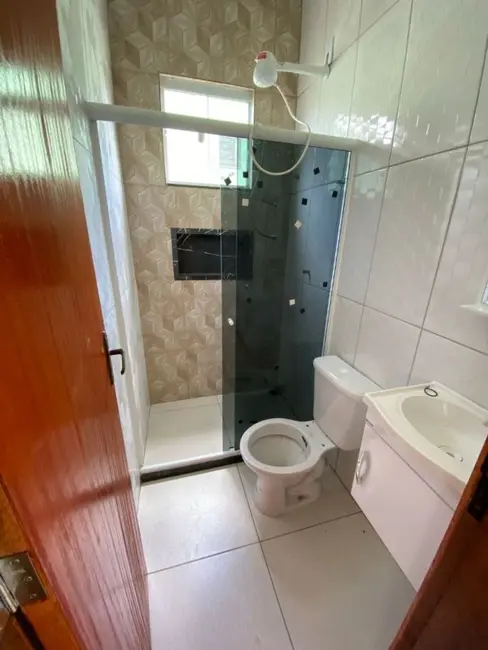 Foto 8 de Casa de Condomínio com 2 quartos à venda, 54m2 em Cabo Frio - RJ