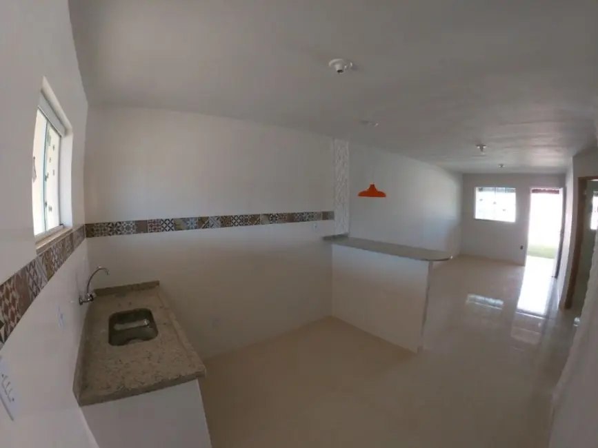Casa de Condomínio com 2 quartos à venda, 71m2 em Cabo Frio - RJ - imagem 5 Foto 5 de Casa de Condomínio com 2 quartos à venda, 71m2 em Cabo Frio - RJ