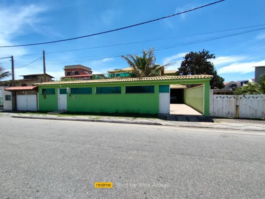 Foto 1 de Casa com 5 quartos à venda, 355m2 em Cabo Frio - RJ