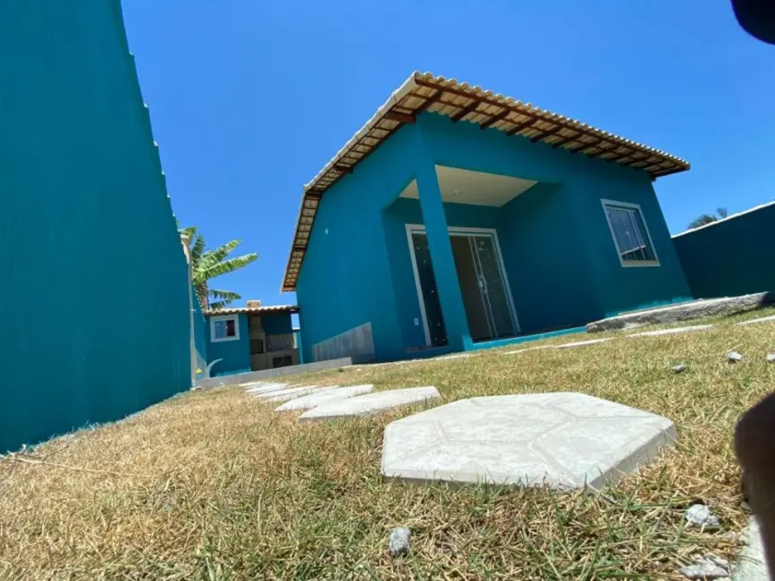 Foto 3 de Casa de Condomínio com 2 quartos à venda, 54m2 em Cabo Frio - RJ