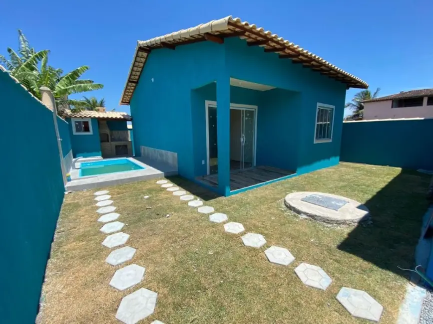 Foto 1 de Casa de Condomínio com 2 quartos à venda, 54m2 em Cabo Frio - RJ
