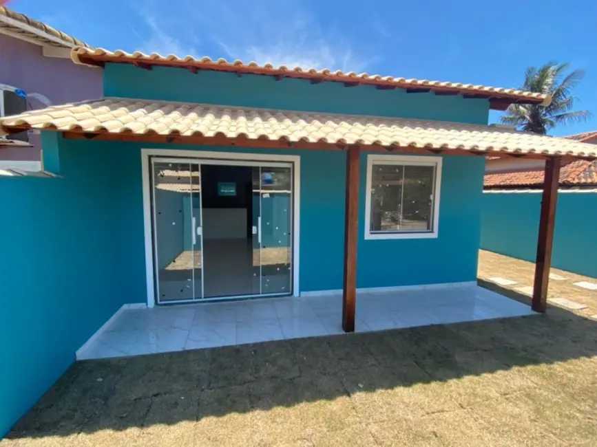 Foto 3 de Casa de Condomínio com 2 quartos à venda, 70m2 em Cabo Frio - RJ