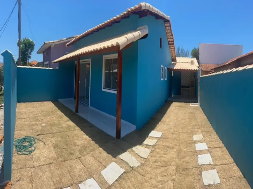 Foto 1 de Casa de Condomínio com 2 quartos à venda, 70m2 em Cabo Frio - RJ