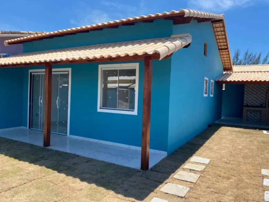 Foto 4 de Casa de Condomínio com 2 quartos à venda, 70m2 em Cabo Frio - RJ