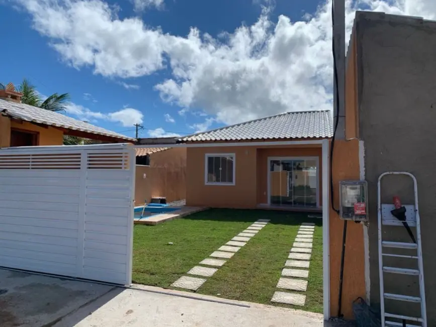 Foto 4 de Casa de Condomínio com 2 quartos à venda, 52m2 em Cabo Frio - RJ