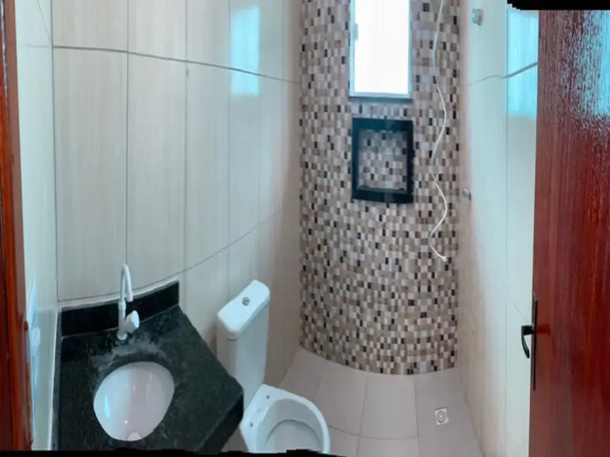 Foto 6 de Casa de Condomínio com 2 quartos à venda, 52m2 em Cabo Frio - RJ