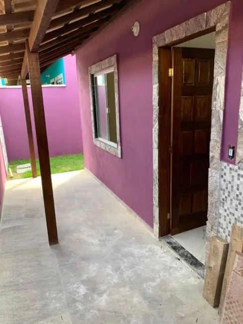 Foto 8 de Casa com 2 quartos à venda, 56m2 em Cabo Frio - RJ
