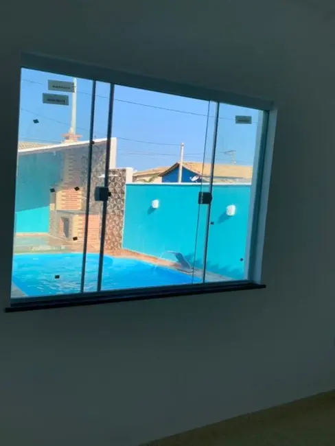 Foto 3 de Casa de Condomínio com 2 quartos à venda, 52m2 em Cabo Frio - RJ