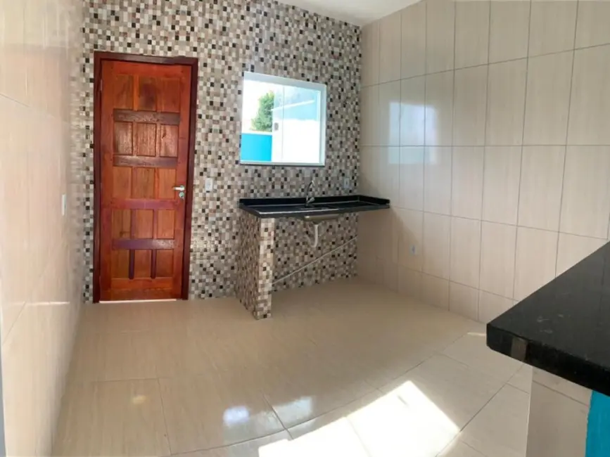 Foto 4 de Casa de Condomínio com 2 quartos à venda, 52m2 em Cabo Frio - RJ