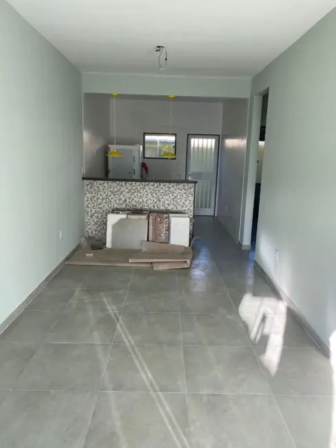 Foto 2 de Casa de Condomínio com 2 quartos à venda, 70m2 em Cabo Frio - RJ