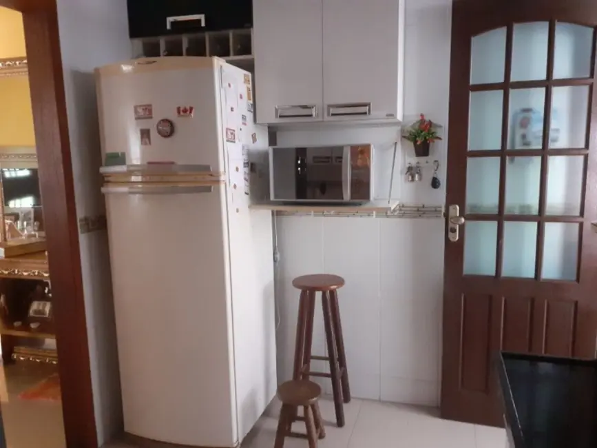 Foto 6 de Casa com 3 quartos à venda, 285m2 em Cabo Frio - RJ