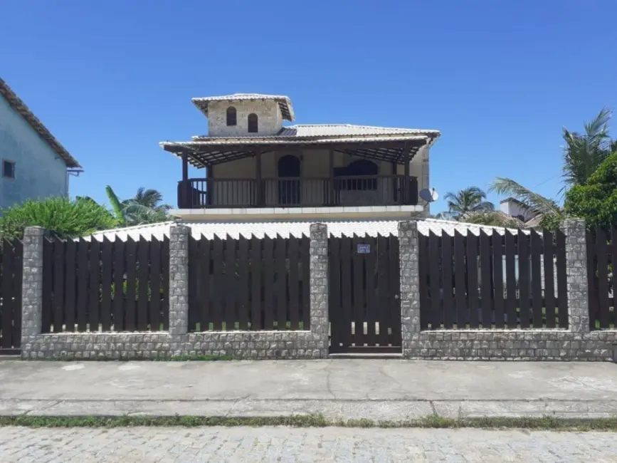 Foto 5 de Casa com 3 quartos à venda, 285m2 em Cabo Frio - RJ