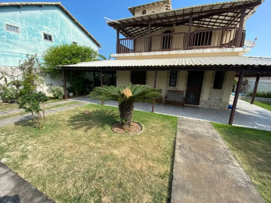 Foto 3 de Casa com 3 quartos à venda, 285m2 em Cabo Frio - RJ