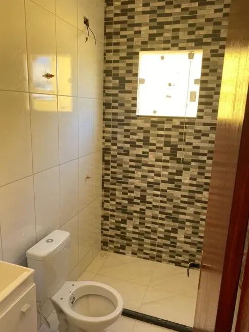 Foto 6 de Casa de Condomínio com 2 quartos à venda, 60m2 em Cabo Frio - RJ