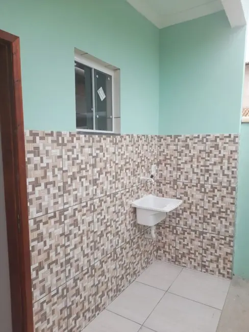 Foto 4 de Casa de Condomínio com 1 quarto à venda, 35m2 em Cabo Frio - RJ