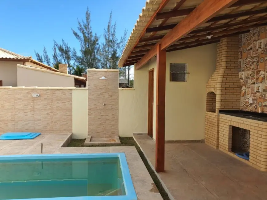 Foto 3 de Casa de Condomínio com 2 quartos à venda, 90m2 em Cabo Frio - RJ
