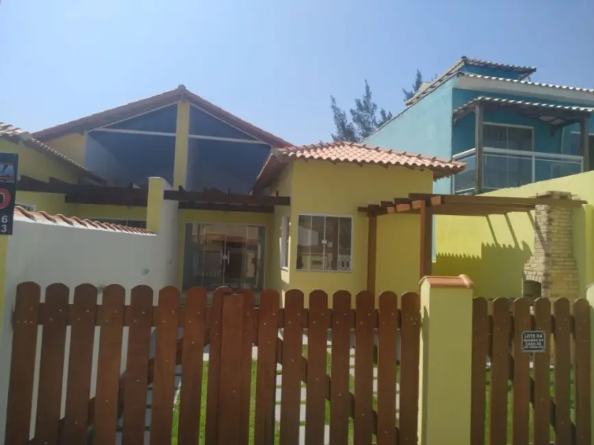 Foto 3 de Casa de Condomínio com 2 quartos à venda, 70m2 em Cabo Frio - RJ