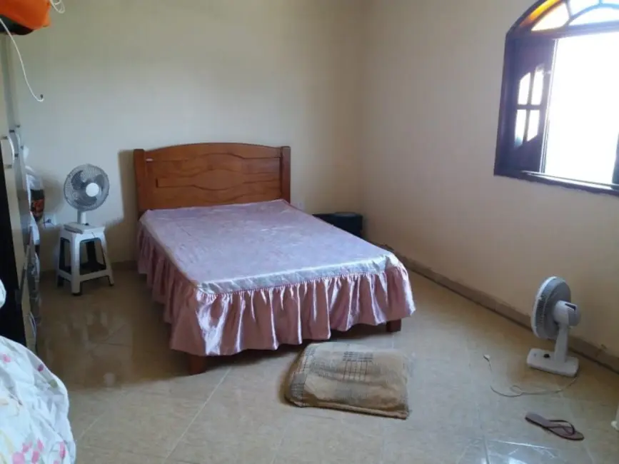 Foto 7 de Casa de Condomínio com 3 quartos à venda, 200m2 em Cabo Frio - RJ