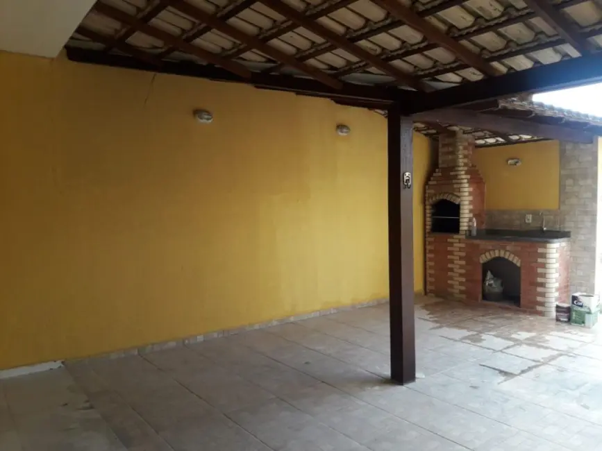 Foto 5 de Casa com 2 quartos à venda, 80m2 em Cabo Frio - RJ