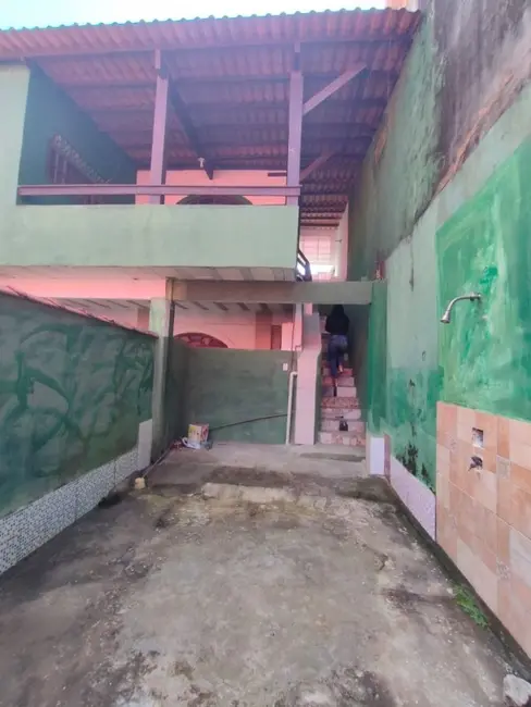 Foto 2 de Sobrado com 3 quartos à venda, 70m2 em Cabo Frio - RJ
