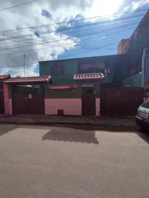 Foto 1 de Sobrado com 3 quartos à venda, 70m2 em Cabo Frio - RJ