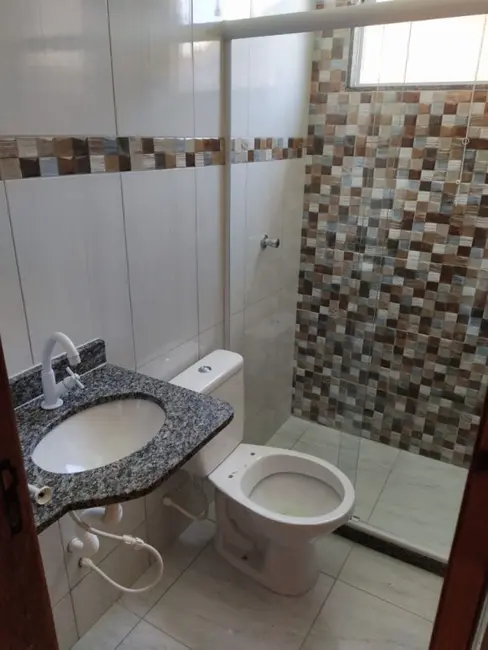 Casa de Condomínio com 2 quartos à venda, 70m2 em Cabo Frio - RJ - imagem 8 Foto 8 de Casa de Condomínio com 2 quartos à venda, 70m2 em Cabo Frio - RJ