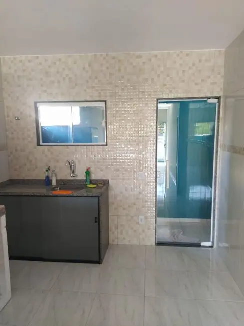 Casa de Condomínio com 2 quartos à venda, 70m2 em Cabo Frio - RJ - imagem 5 Foto 5 de Casa de Condomínio com 2 quartos à venda, 70m2 em Cabo Frio - RJ