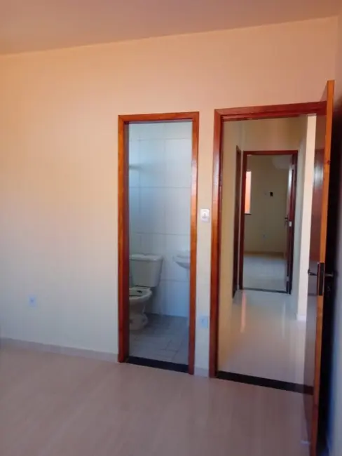 Foto 6 de Casa de Condomínio com 2 quartos à venda, 55m2 em Cabo Frio - RJ