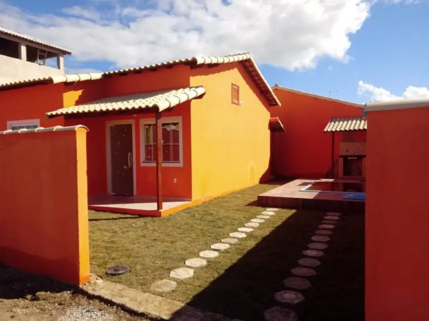 Foto 1 de Casa de Condomínio com 2 quartos à venda, 55m2 em Cabo Frio - RJ