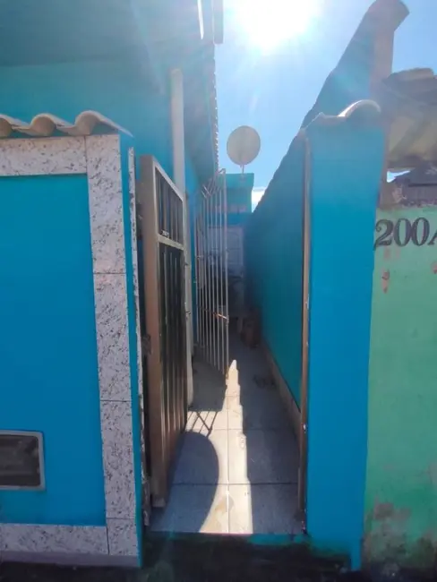 Foto 5 de Casa com 2 quartos à venda, 150m2 em Cabo Frio - RJ