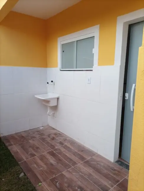 Casa de Condomínio com 2 quartos à venda, 80m2 em Cabo Frio - RJ - imagem 7 Foto 7 de Casa de Condomínio com 2 quartos à venda, 80m2 em Cabo Frio - RJ