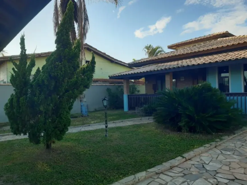 Foto 1 de Casa de Condomínio com 2 quartos à venda, 400m2 em Cabo Frio - RJ