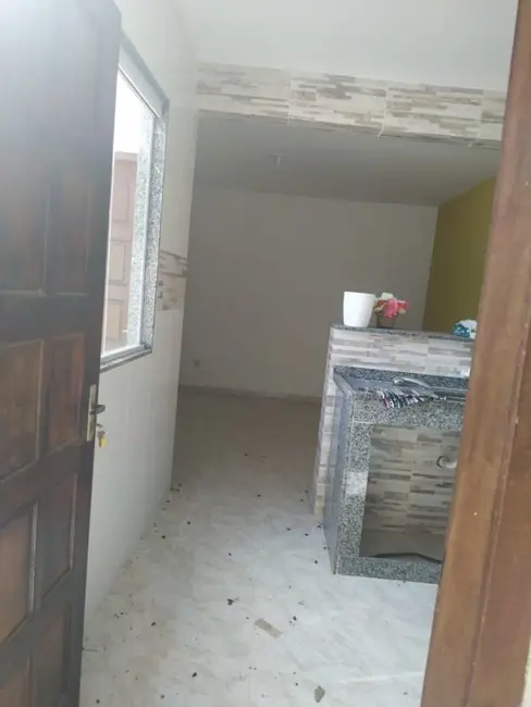 Foto 5 de Casa com 1 quarto à venda, 40m2 em Cabo Frio - RJ