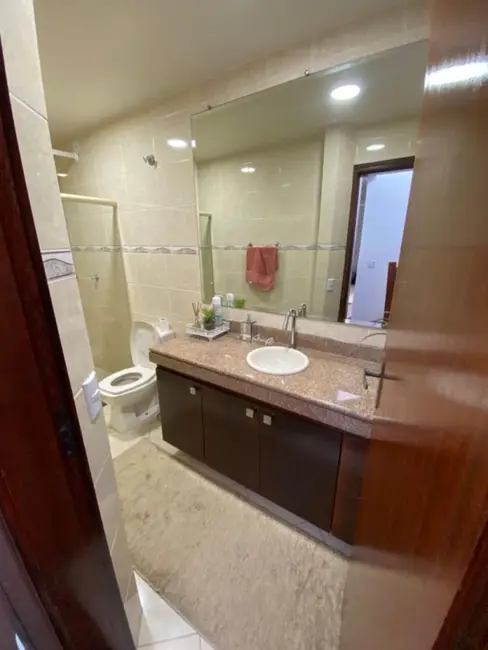 Foto 4 de Casa de Condomínio com 4 quartos à venda, 720m2 em Cabo Frio - RJ