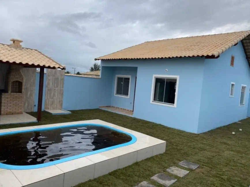 Foto 1 de Casa de Condomínio com 2 quartos à venda, 60m2 em Cabo Frio - RJ