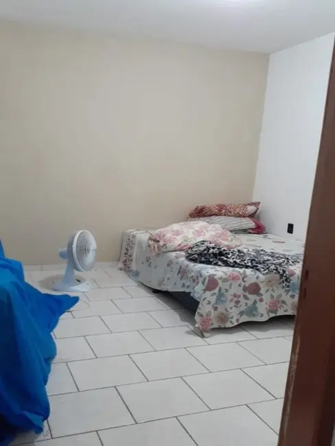 Casa com 1 quarto à venda, 50m2 em Cabo Frio - RJ - imagem 6 Foto 6 de Casa com 1 quarto à venda, 50m2 em Cabo Frio - RJ