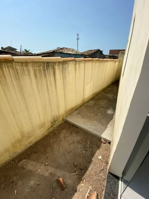 Foto 6 de Casa com 2 quartos à venda, 60m2 em Cabo Frio - RJ