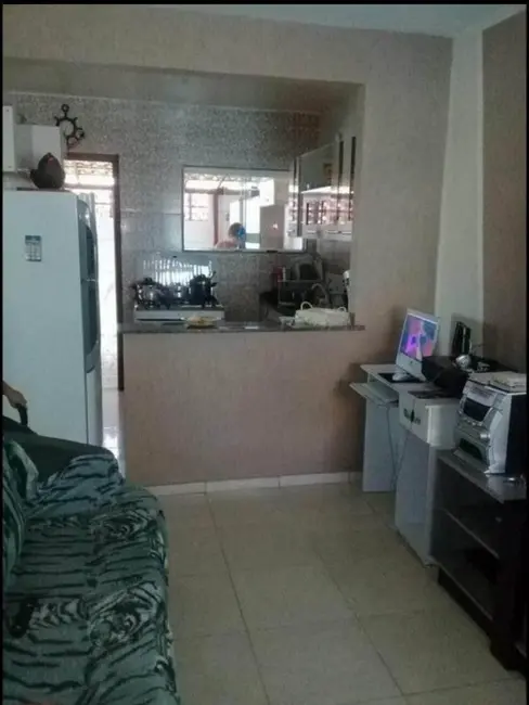 Foto 2 de Casa de Condomínio com 2 quartos à venda, 84m2 em Cabo Frio - RJ