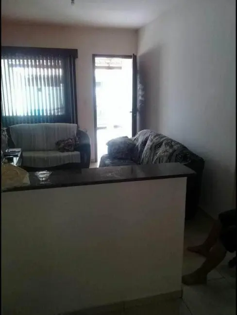 Foto 9 de Casa de Condomínio com 2 quartos à venda, 84m2 em Cabo Frio - RJ