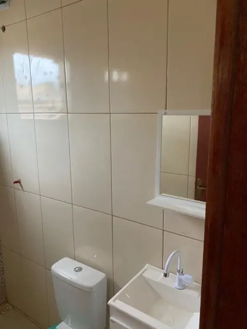 Foto 3 de Casa de Condomínio com 2 quartos à venda, 70m2 em Cabo Frio - RJ