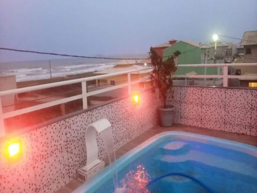 Foto 3 de Casa de Condomínio com 3 quartos à venda, 120m2 em Cabo Frio - RJ