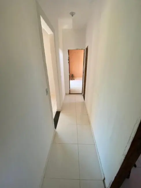 Foto 4 de Casa com 4 quartos à venda, 70m2 em Cabo Frio - RJ