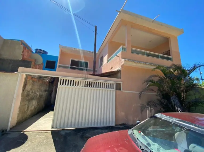 Foto 3 de Casa com 4 quartos à venda, 70m2 em Cabo Frio - RJ