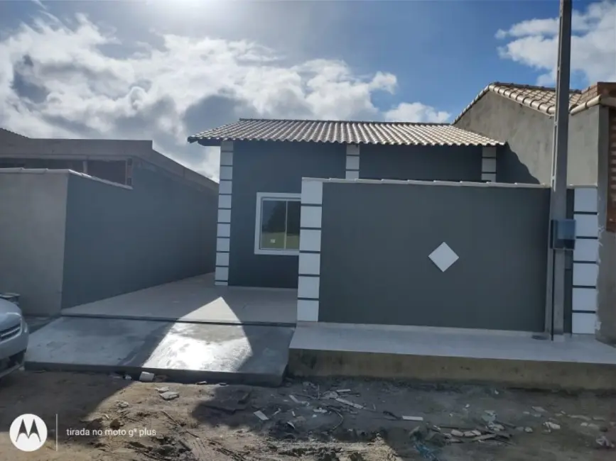 Foto 2 de Casa com 2 quartos à venda, 68m2 em Cabo Frio - RJ