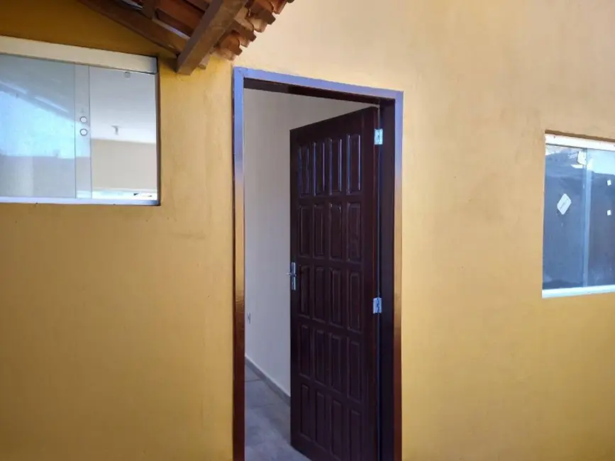 Casa de Condomínio com 3 quartos à venda, 60m2 em Cabo Frio - RJ - imagem 7 Foto 7 de Casa de Condomínio com 3 quartos à venda, 60m2 em Cabo Frio - RJ