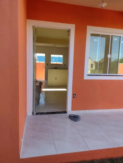 Casa de Condomínio com 2 quartos à venda, 52m2 em Unamar (Tamoios), Cabo Frio - RJ - imagem 4 Foto 4 de Casa de Condomínio com 2 quartos à venda, 52m2 em Unamar (Tamoios), Cabo Frio - RJ