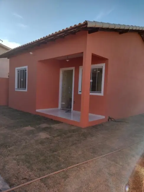 Casa de Condomínio com 2 quartos à venda, 52m2 em Unamar (Tamoios), Cabo Frio - RJ - imagem 3 Foto 3 de Casa de Condomínio com 2 quartos à venda, 52m2 em Unamar (Tamoios), Cabo Frio - RJ